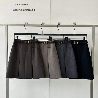 울 소재  5부 스커트