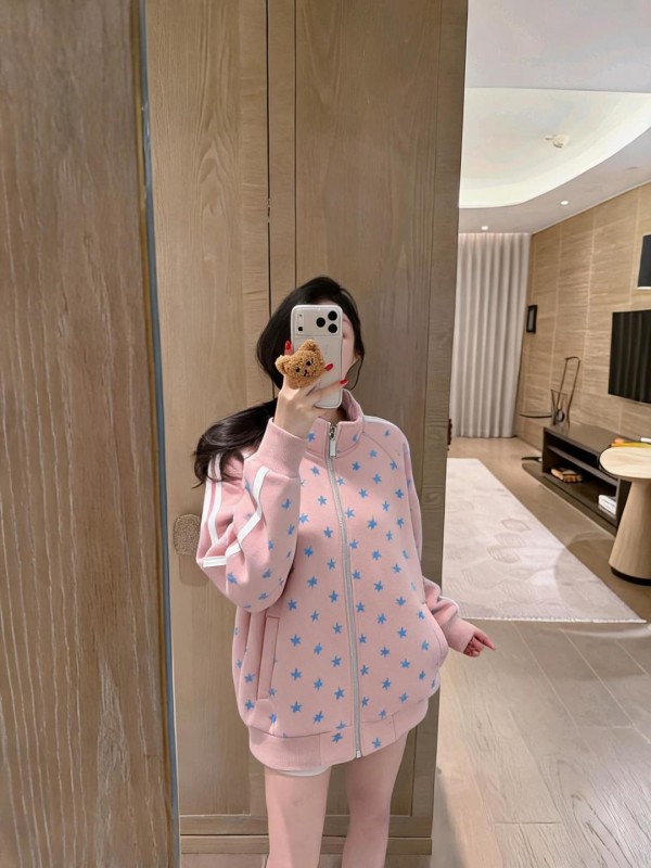 가을 신상 오각별 맨투맨